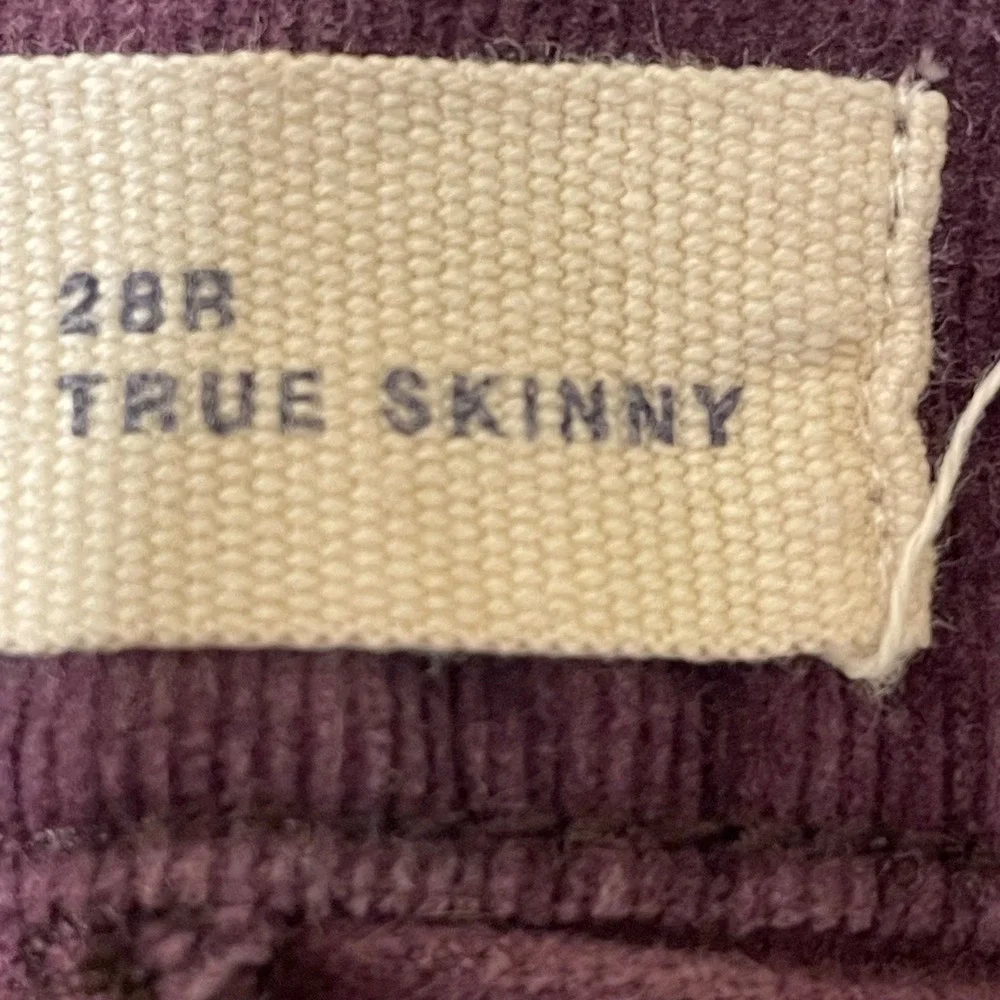 Gap 1969 Women's Womens 28R True Skinny Purple Corduroy Pants Mid Rise Stretch - Picture 4 of 10